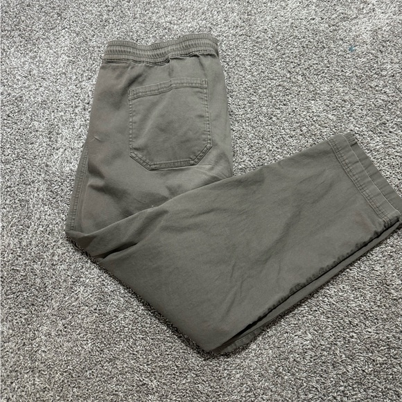 L.L. Bean Men’s BeanFlex Pull-On Pant ￼XXL  Gray‎ Casual 515582 - Picture 1 of 4